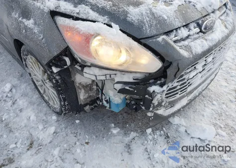 2016 Ford C-Max Hybrid Se from USA, damaged, VIN 1FADP5AU9GL107316